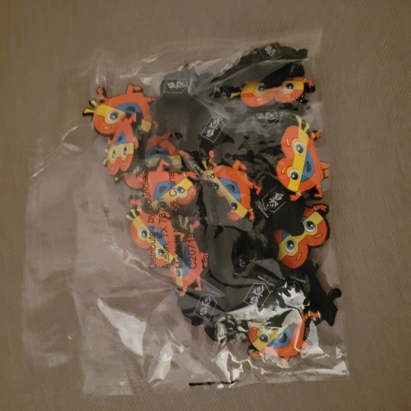 Key Chains & Bracelets - Picture 13 of 16